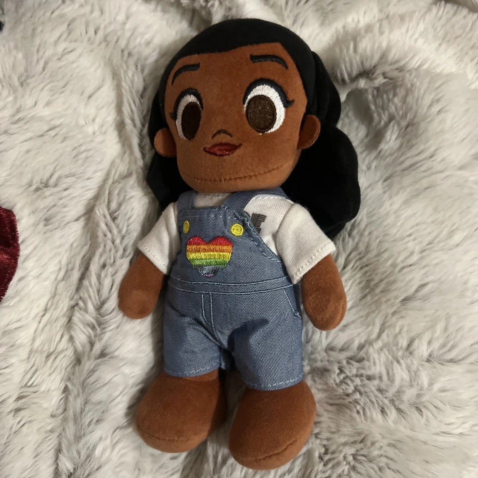 Disney Nuimo Moana & 8 Outfits - Image 2 of 4