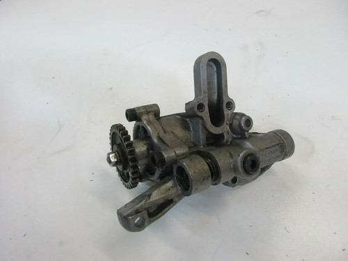 1. Yamaha XS 750 Type 1T5 Oliepomp Motor Motoroliepomp Smeermiddelpomp Oil Pump - Afbeelding 2 van 4
