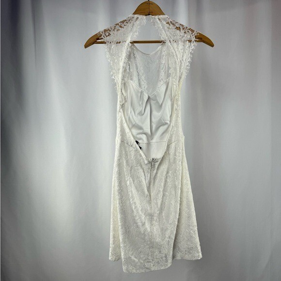 Lulus Romance Language Backless Lace Dress in White Size Small | eBay Lulus Romance Language Backless Lace Dress in White Size Small | eBay