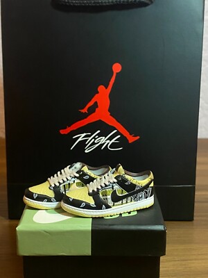 3D Jordan Dunk Air SB Mini Sneaker Shoe Miniature Collectable Grad Yeezy