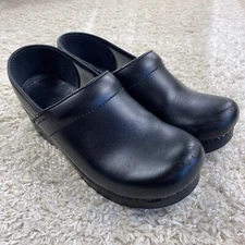 dansko Womens Size 38 (US 7) Black Leather Clog Shoe Slip On Shoes Comfort