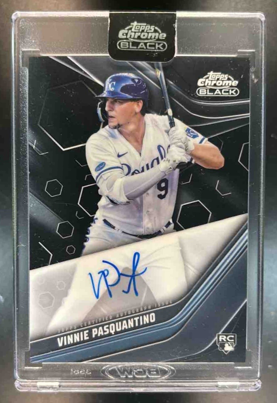 2023 Topps Chrome Black Vinnie Pasquantino Auto #CBA-VP RC Kansas City Royals