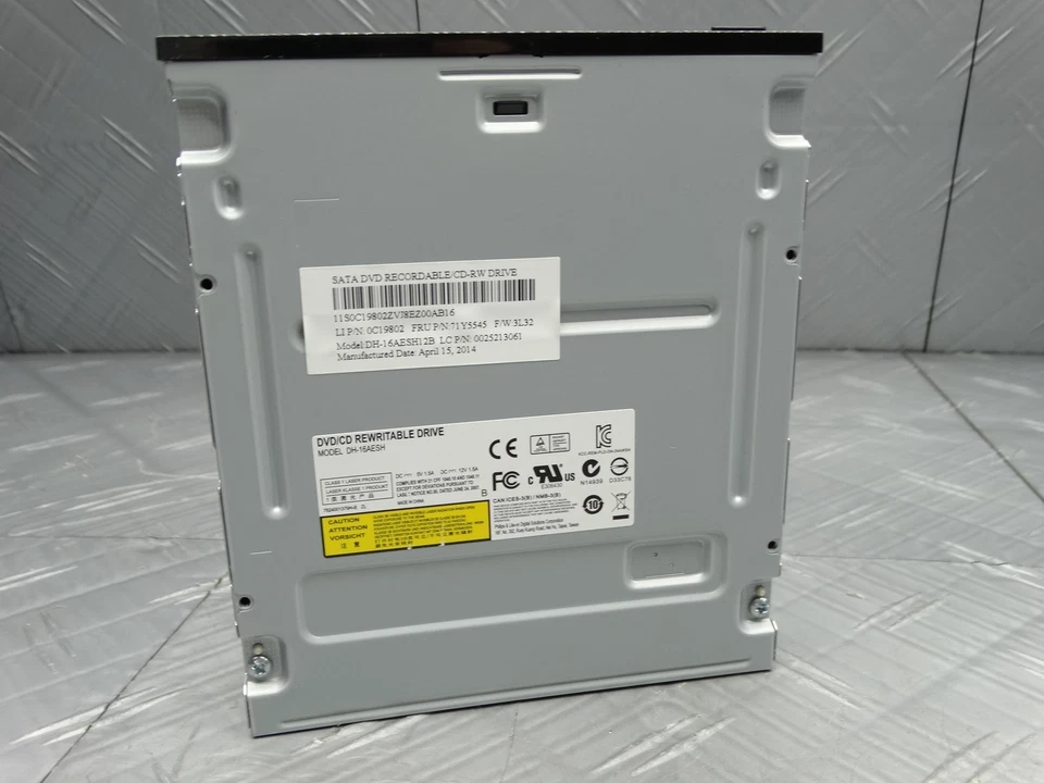 Lite-on DVD-RW CD-RW Rewritable Drive 5.25in DH-16AESH / SATA - Image 2 of 4