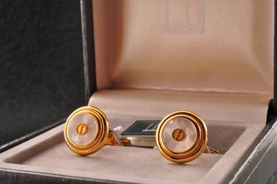 Near mint, British Brand ''Dunhill'' Vintage style cufflinks Pearl and gold color.