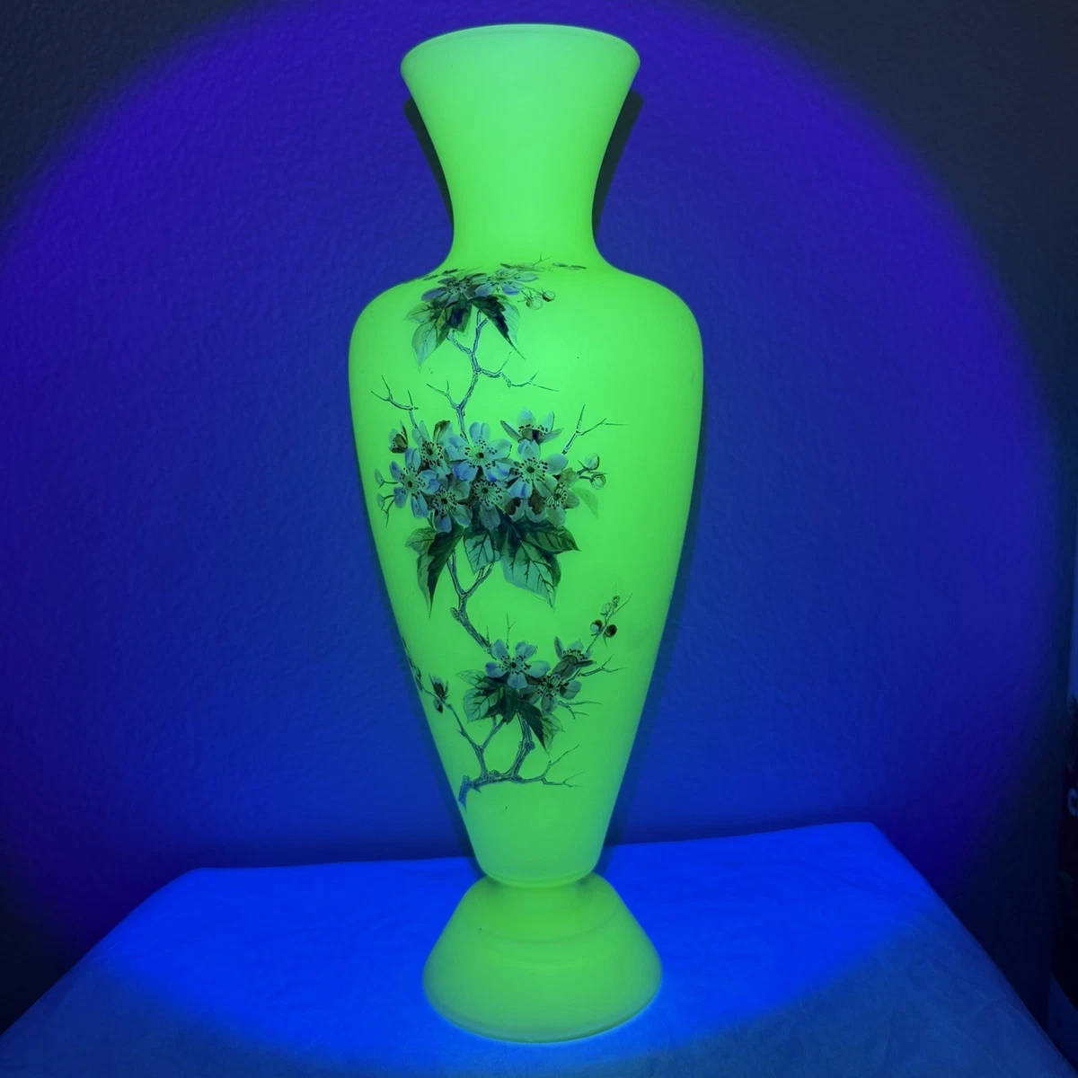 Glass Green Collectible Original 1850-1899 Time Period