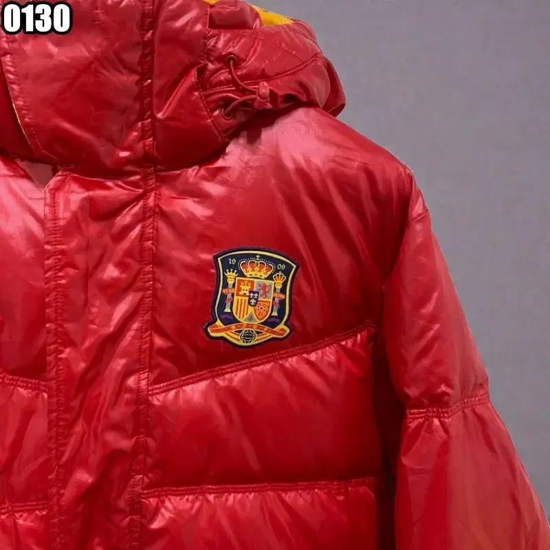 Adidas Spain National Team Puffer Jacket, Pre-Owned thumbnail 5