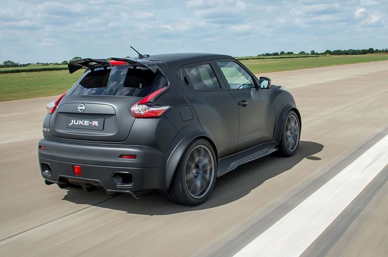 Nissan Juke-R 2.0