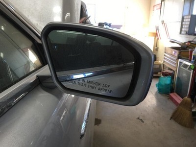 Passenger Side View Mirror 1 Piece Glass Fits 18 LINCOLN CONTINENTAL 922638