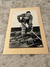 1934-44 Group One Bee Hive Nick Metz Toronto Maple Leafs
