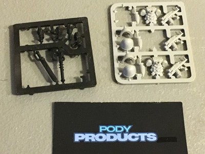 A36930 WARHAMMER 40K SPACE MARINES ROGUE TRADER BITS ON SPRUE LOT BACKPACK GUN