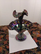 FENTON AMETHYST CARNIVAL DIAMOND LACE ONE HORN EPERGNE