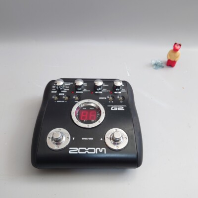 Zoom G2 Multi-Effects Guitar Effect Pedal free shipping
