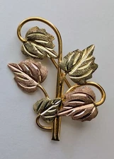 Vintage Lanstrom's Black Hills 10k Tri-Color Gold Grape Leaf Brooch