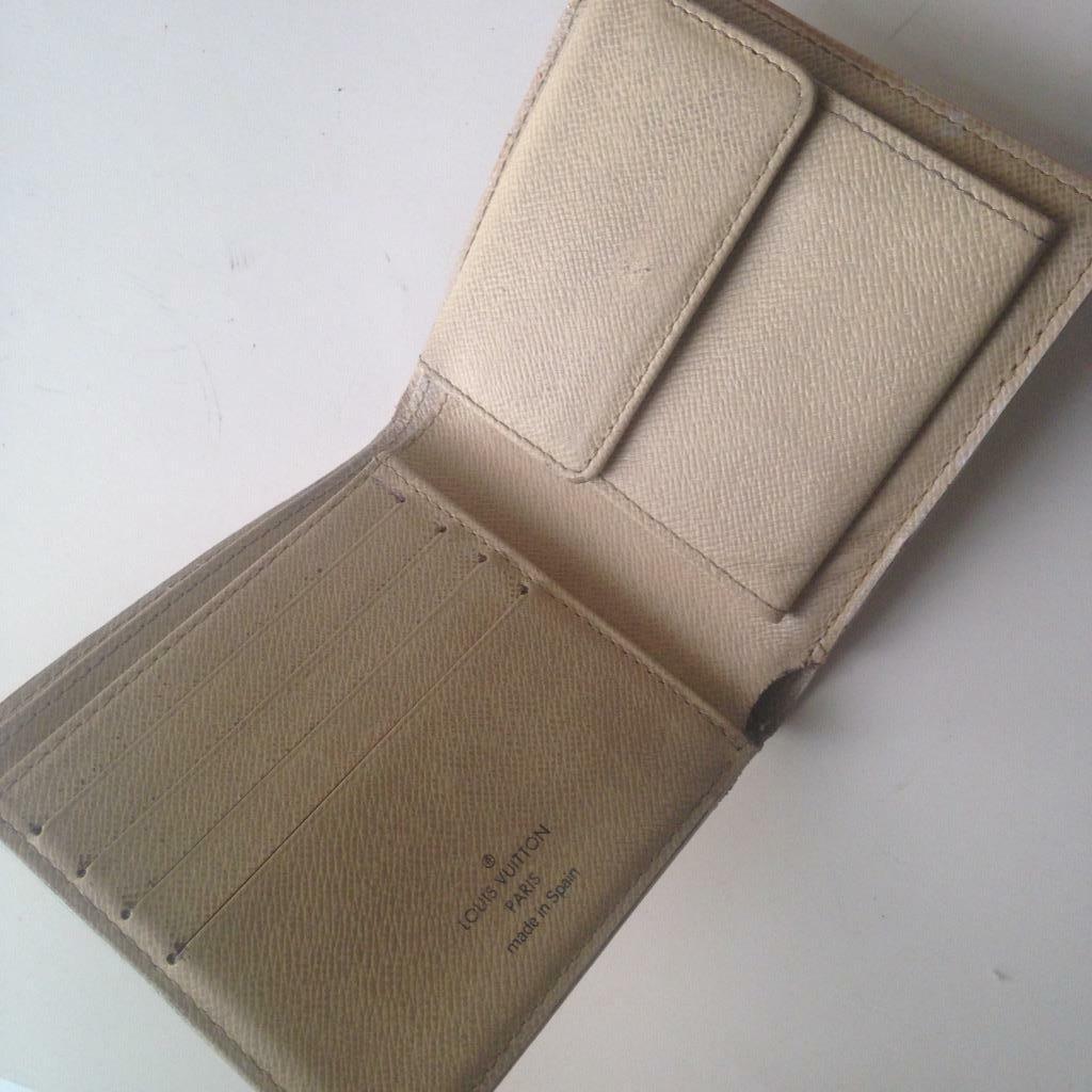Authentic Louis Vuitton Damier Azur Mens Wallet 4in x 4in Authentic Louis Vuitton Damier Azur Mens Wallet 4in x 4in