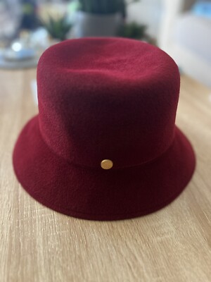 Eric Javits Red Velvet soft velour suede Bucket Hat  display picture 2