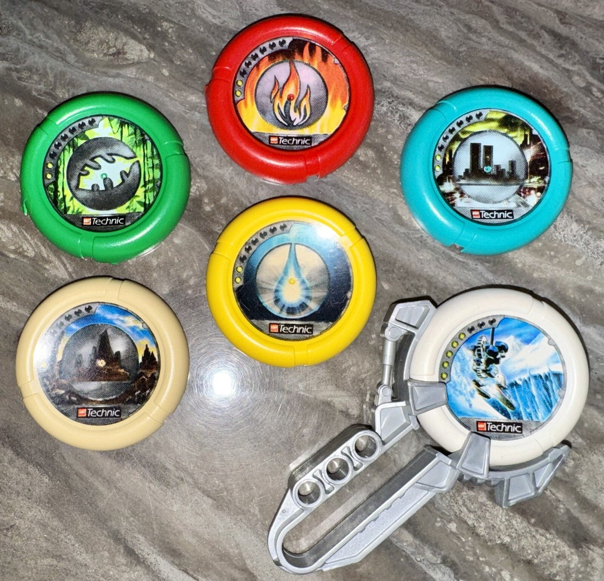 LEGO Bionicle Weapon Kanoka Disk Launcher w/6 Disks Lot | eBay