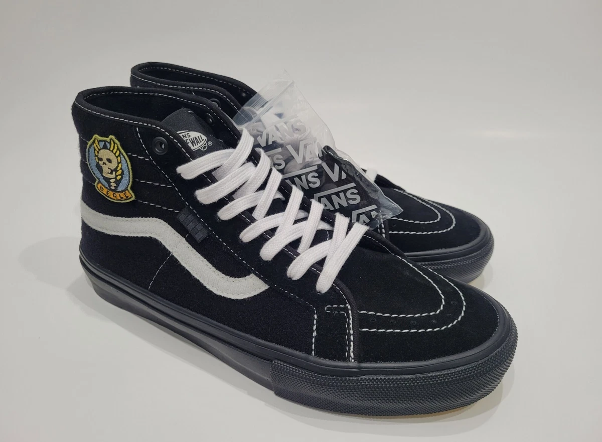 Elijah berle shoes top