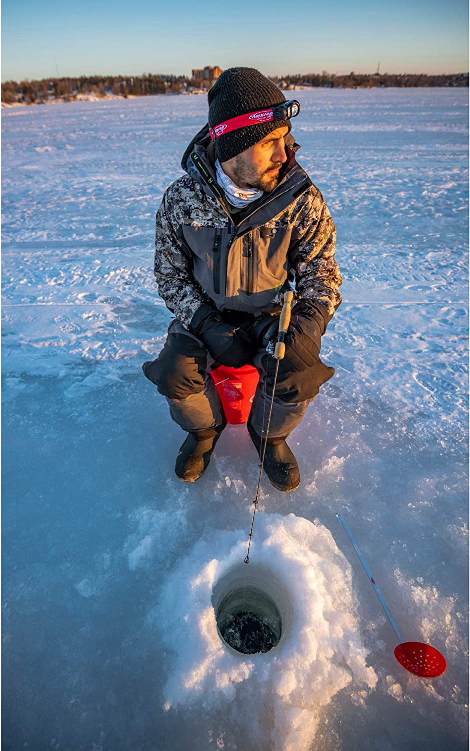 MONICEB Monarch Ice Spinning Reel