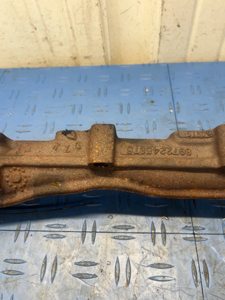 Colector de escape GMC SIERRA 2500 01-16 LH6,6 L OE# 97224587 Foto 3 de 4