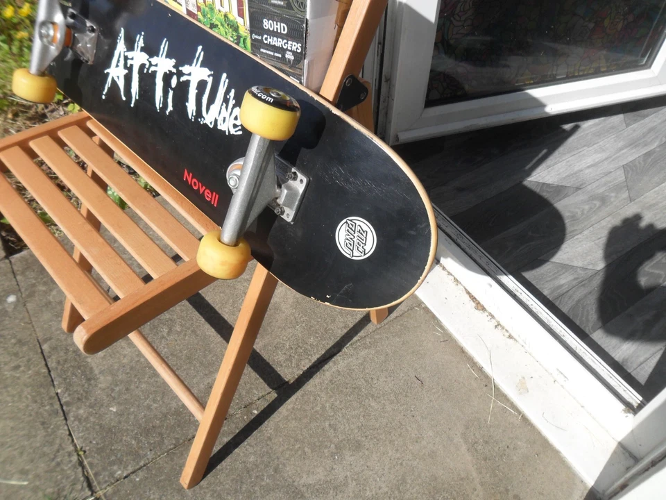 SANTA CRUZ COMPLETE SKATEBOARD NOVELL ATTITUDE GENUINE RARE LTD. EDITION 1996 - Image 2 of 4
