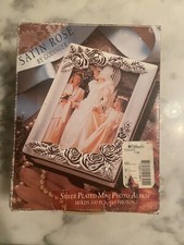 Silver Plated "Rose" Photo Album Holds 100 4"x6" Photos. Godinger Silver Co.
