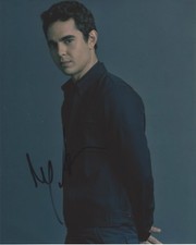 ACTOR MAX MINGHELLA SIGNED 8x10 PHOTO A w/COA THE HANDMAID'S TALE SOCIAL NETWORK