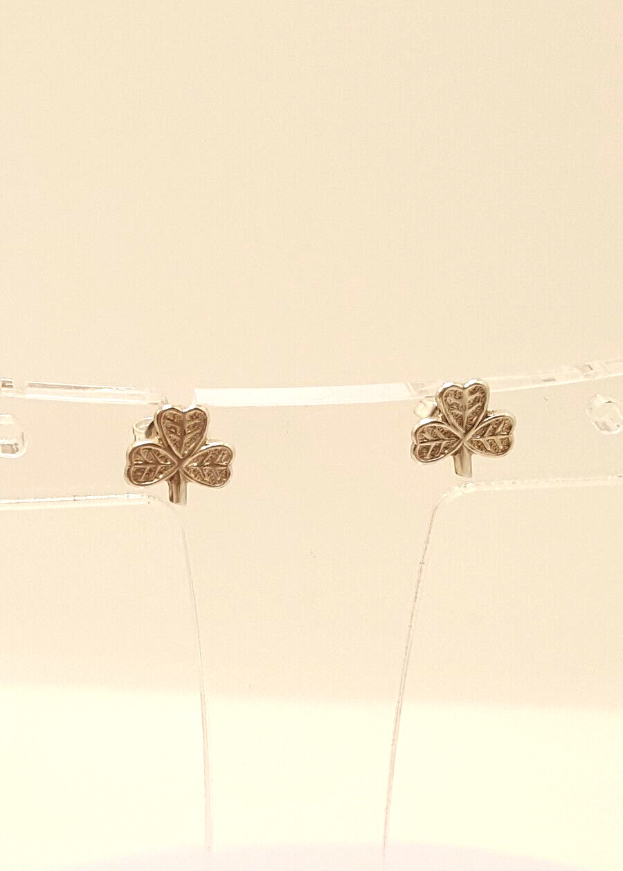 Gorgeous Solid Three Leaf Clover Stud Earrings 92… - image 4