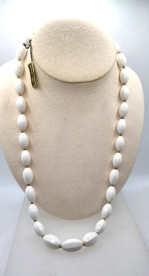 LUCITE COLLANA VINTAGE BIANCO - Immagine 4 di 4