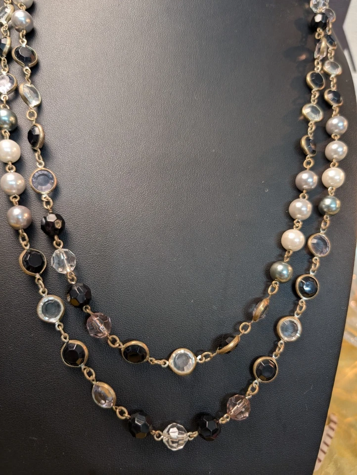 Collar Largo con Perlas de 3 Colores y Cuentas Transparentes y Negras FIRMADO Diseño Premier Foto 4 de 4