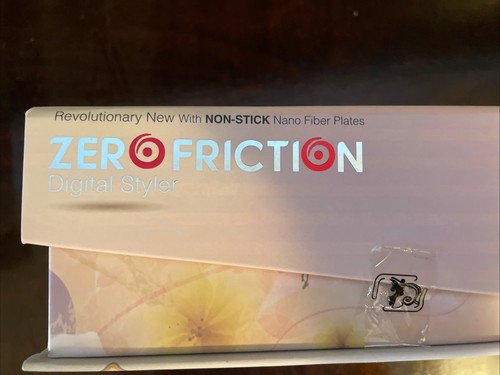 Piastra per capelli digitale ProCabello Zero Friction Technology nano fibra - Foto 3 di 9