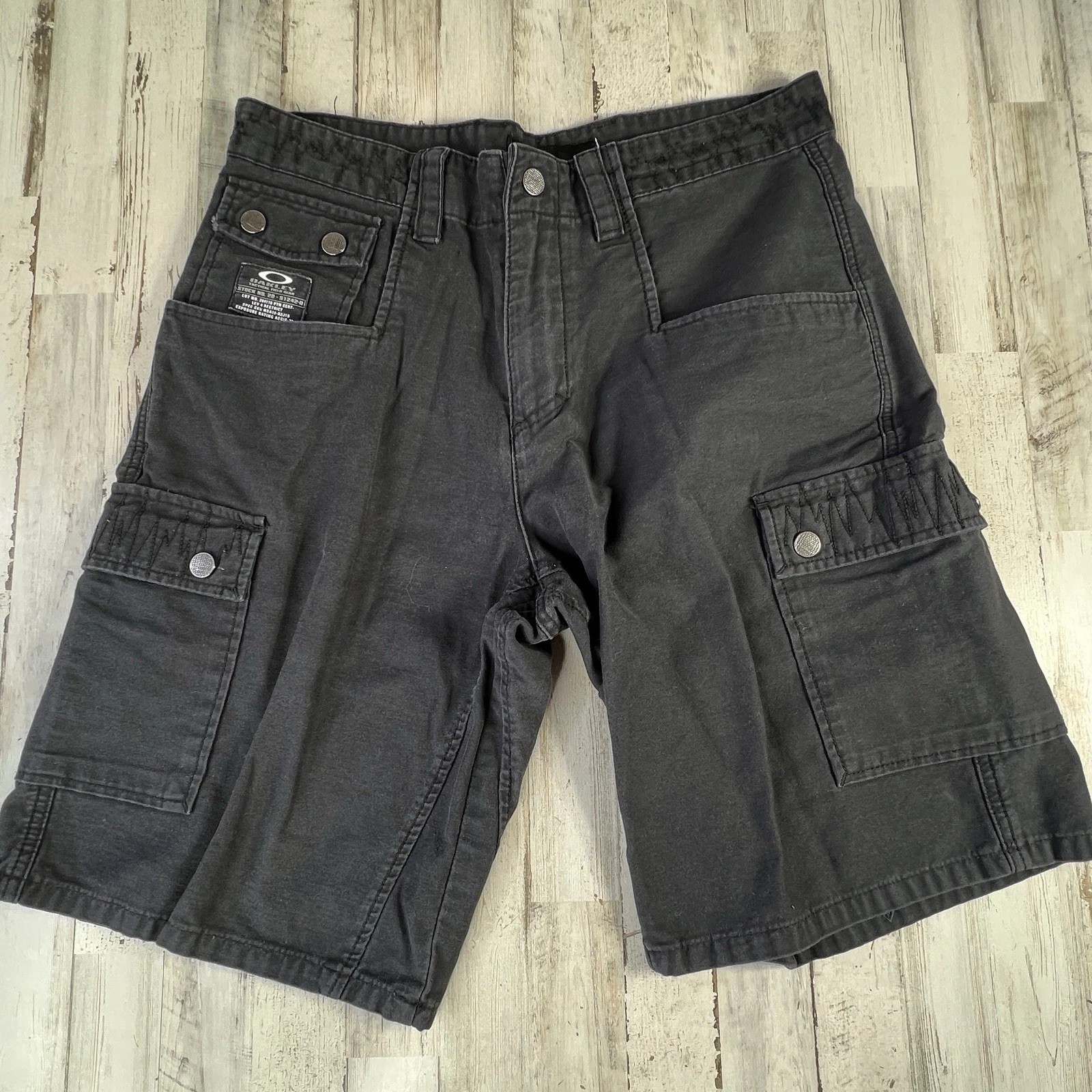 Oakley Tactical Field Gear Cargo Shorts Men's Size 33 Khaki Hiking Camping
Opens in a new window or