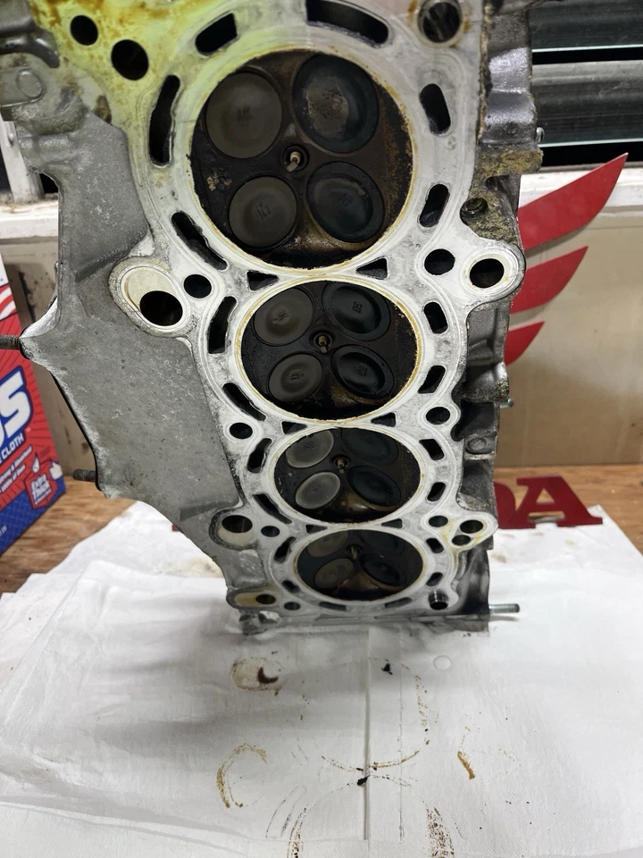 Cabezal Honda K24Z6 2010-2014 Honda CRV Foto 4 de 4