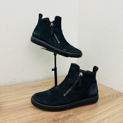 Ecco Soft 7 Black Nubuck Leather Ankle Bootie Women s Size 7.5