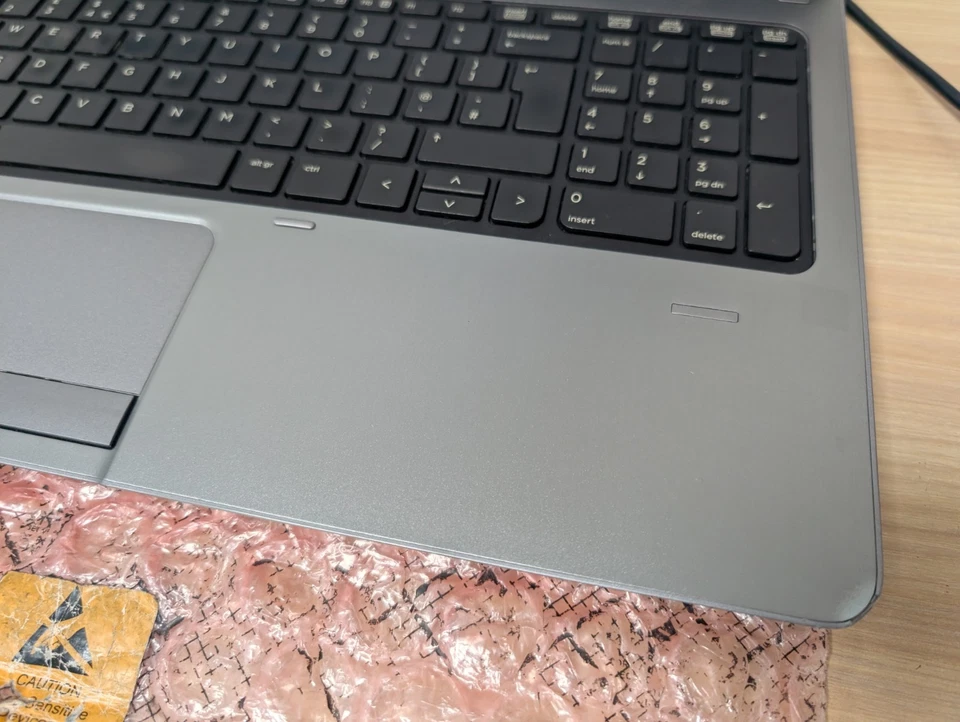 HP ProBook 655 G1 - AMD A10-5750M Radeon - 4GB Ram - No Storage - Image 4 of 4