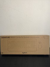 Logitech Signature MK650 Business Wireless Mouse and Keyboard Combo 910-010909