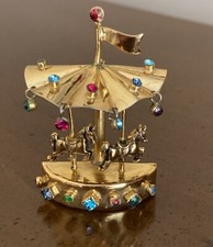 Rare - Coro Vintage Signed 1940's? Carousel Merry Go Round Brooch Pin- Gold Tone