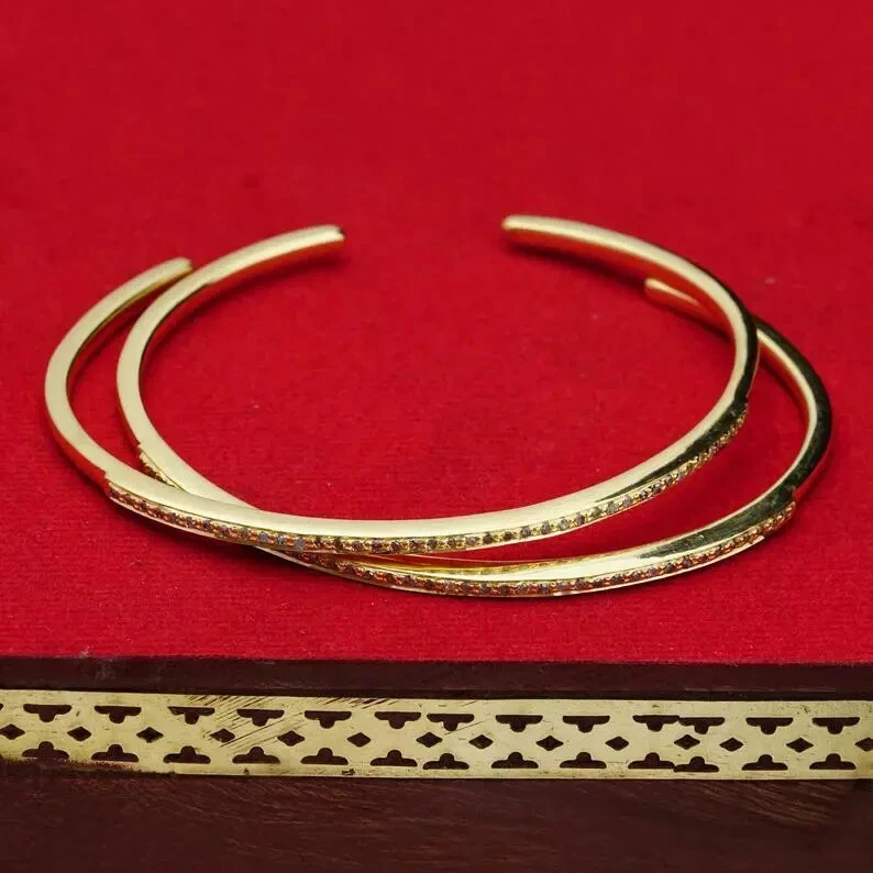 Brazalete Brazalete Abierto Minimalista Apilable Plata de Ley 925 Diamante Pavé Natural Foto 4 de 4