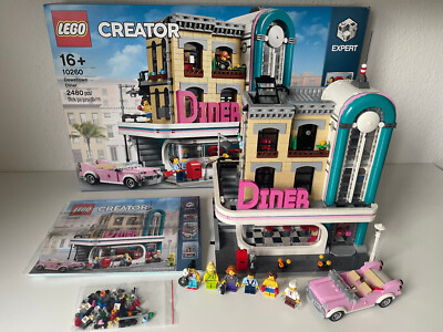 LEGO CREATOR EXPERT: DOWNTOWN DINER (10260) - LIKE NEW - 100% COMPLETE