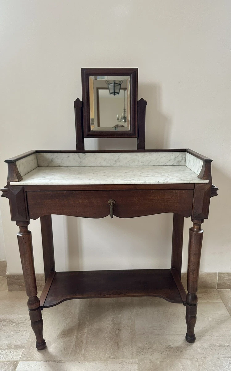 Meubles de rangement du XIXe siècle coiffeuses de France