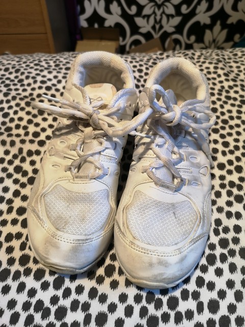 used nfinity cheer shoes