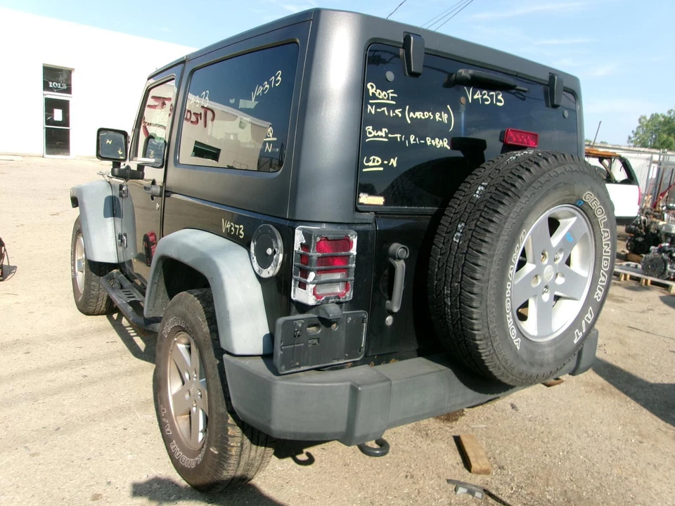 Motor de limpiaparabrisas usado para: Jeep Wrangler 2011 grado A Foto 4 de 4