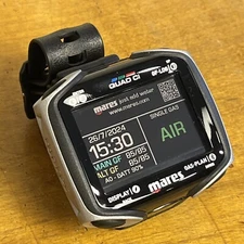 Mares QUAD Ci Wrist Dive Computer Black/Silver - Large Color Screen Rechargeable
