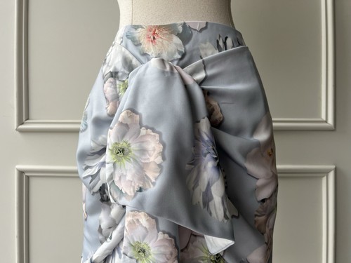 FINDERS KEEPERS earthly treasures mini skirt floral grey SIZE: L ( BNWT ) - Picture 7 of 10