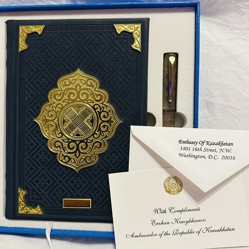Embassy Of Kazakhstan Diary Journal Pen Set Gift Washington, DC New In Box - Picture 2 of 24