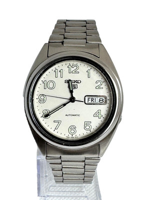 Vintage Seiko 5 Automatic 21 Jewels White Dial 7S26-0550 Day Date Herrenuhr.