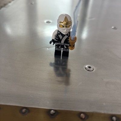 LEGO Ninjago Zane The Final Battle Minifigure 70504 njo0076
