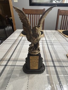 1948 Mens Ritual Team Illinois State Trophy Eagle. Made by Dodge inc. 