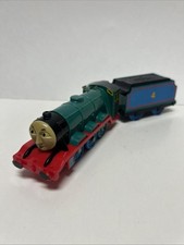 TOMY Trackmaster Thomas Friends "Gordon" 2001 Motorized Train Tested Working