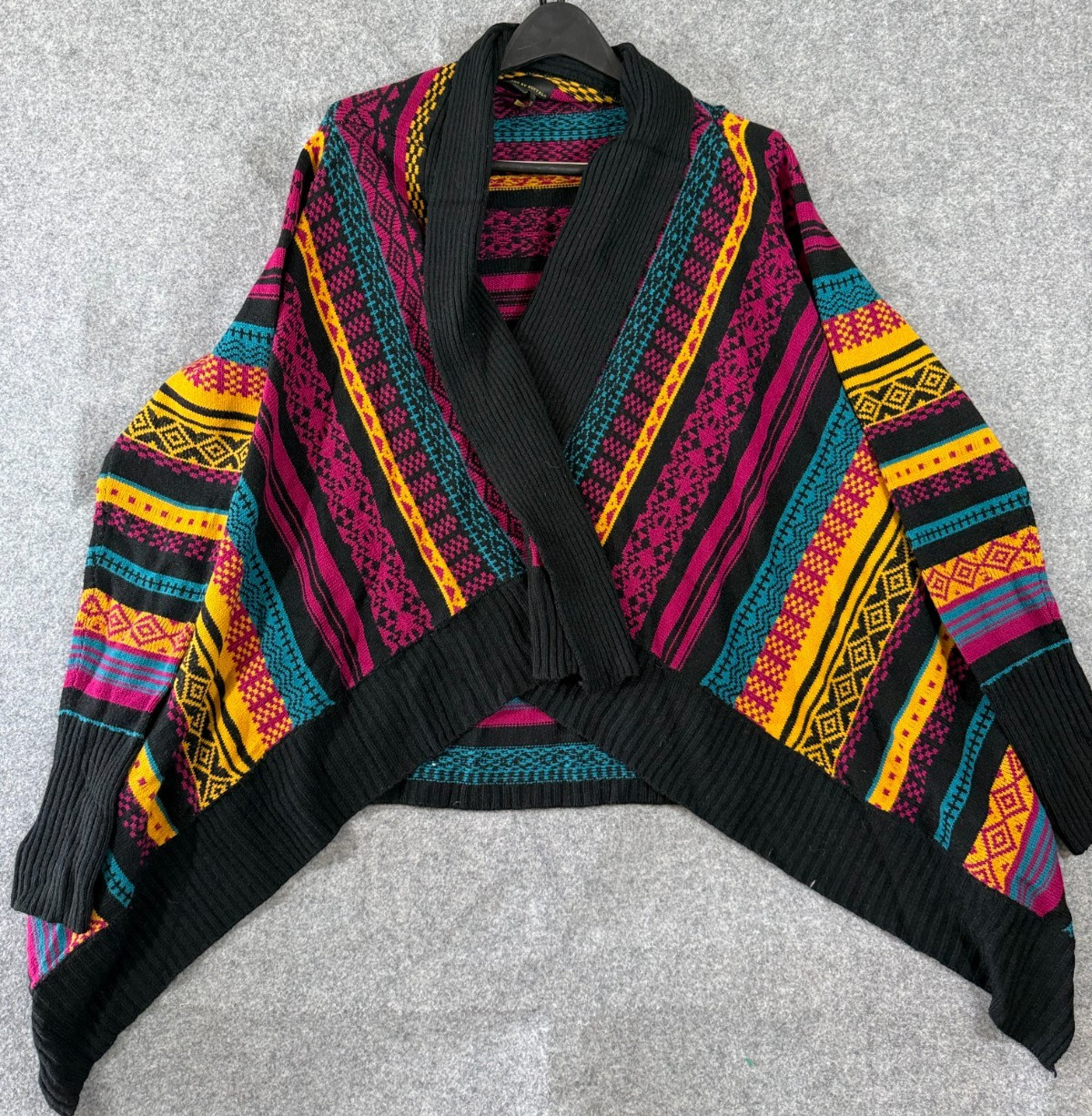 By Buffalo Sweater Womens L Multicolor Aztec Tribal Open Fro