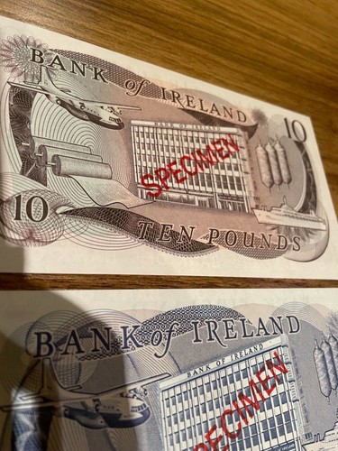 Bank of Ireland , set if £1, £5, £10 banknote speicemans from 1980's. - Picture 6 of 6